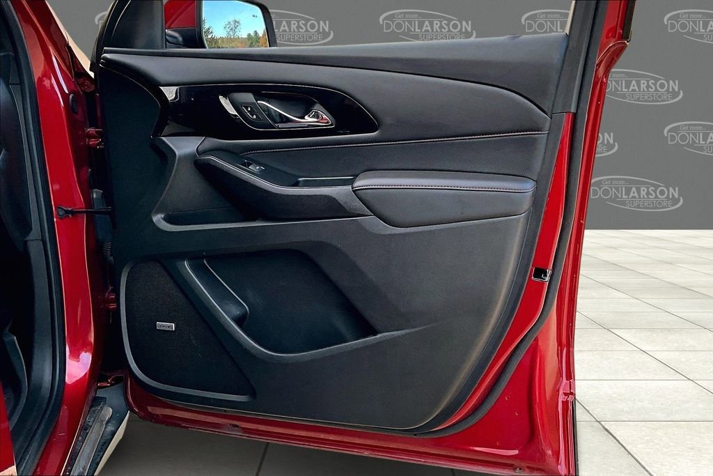 Used 2023 Chevrolet Traverse RS w/ LPO, Floor Liner Package image 12