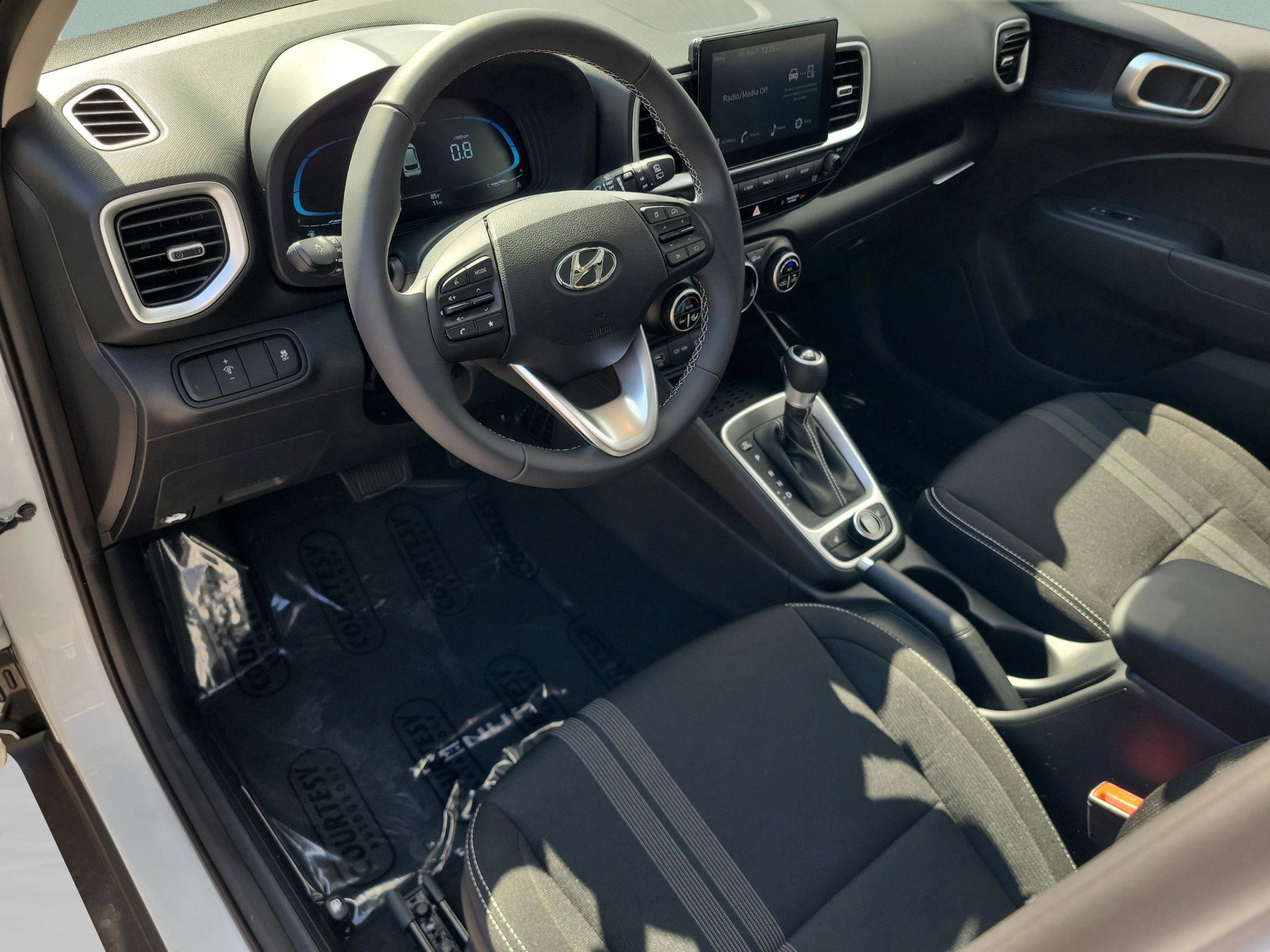 New 2026 Hyundai Venue SEL image 21