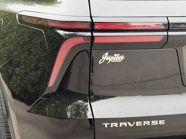 New 2026 Chevrolet Traverse LT image 9