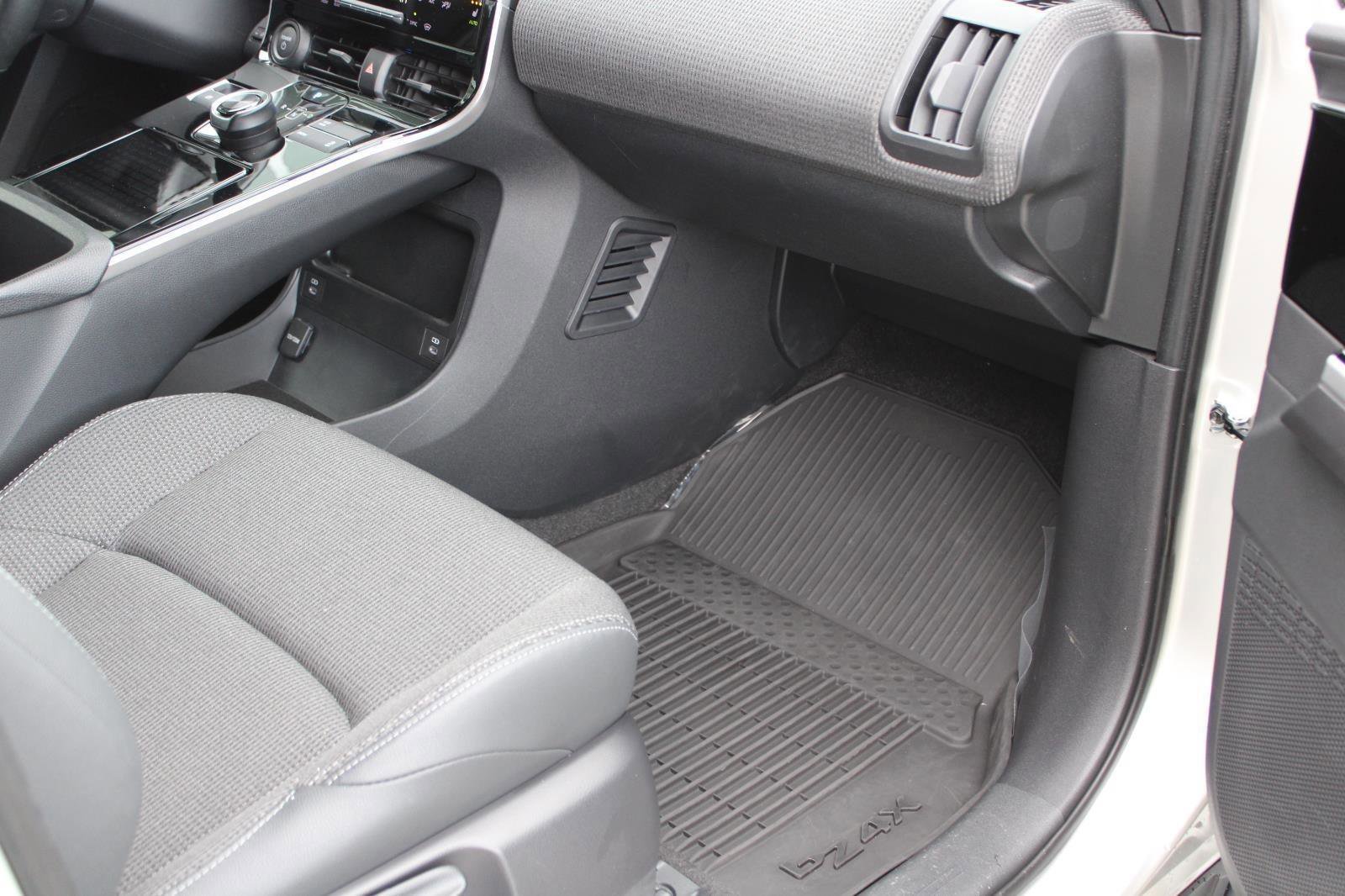 Certified 2024 Toyota bZ4X XLE image 37