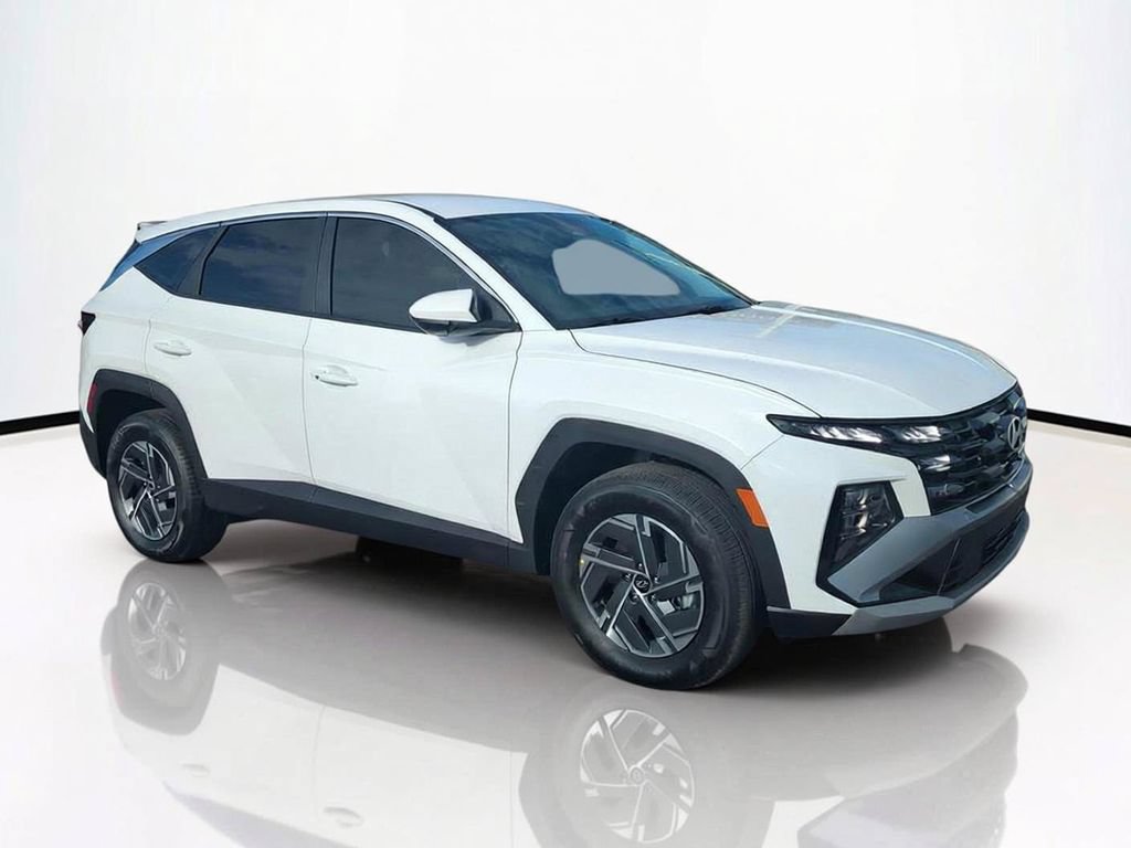 New 2026 Hyundai Tucson Blue SE AWD/4WD image 2