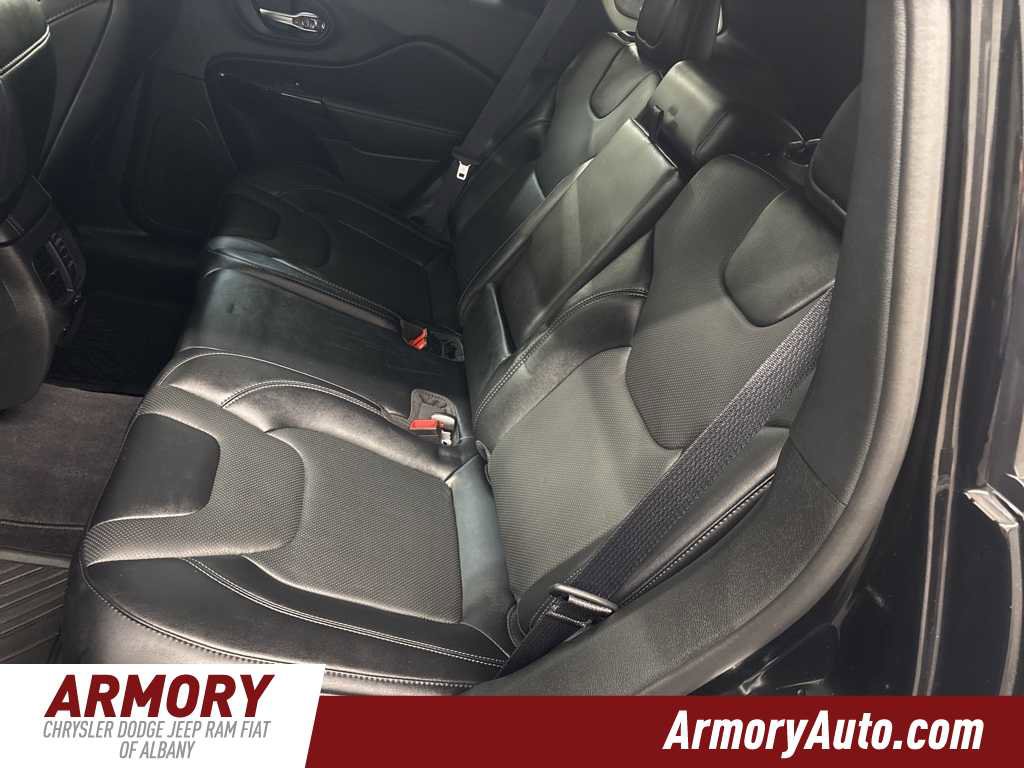 Used 2023 Jeep Cherokee Altitude Lux image 26