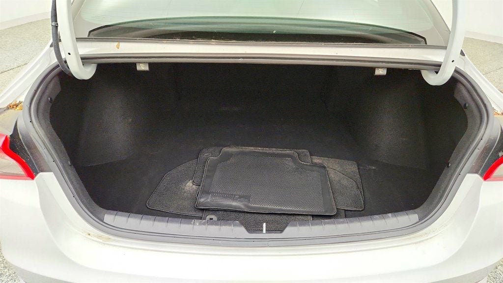 Used 2023 Kia K5 GT FWD image 22