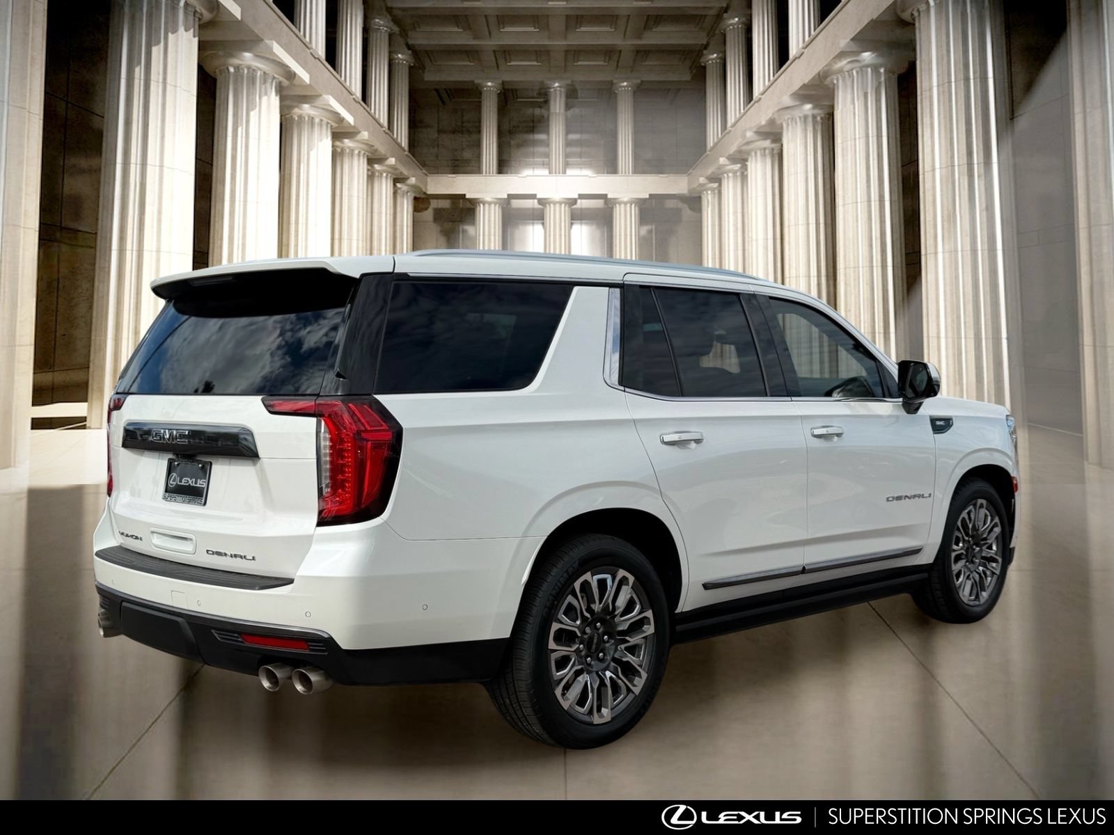 Used 2023 GMC Yukon Denali Ultimate AWD/4WD image 4