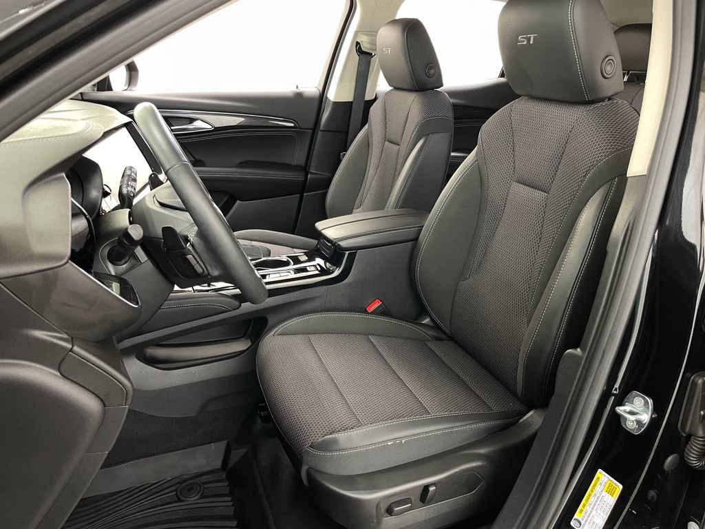 Certified 2023 Buick Envision Preferred w/ Sport Touring Package AWD/4WD image 20