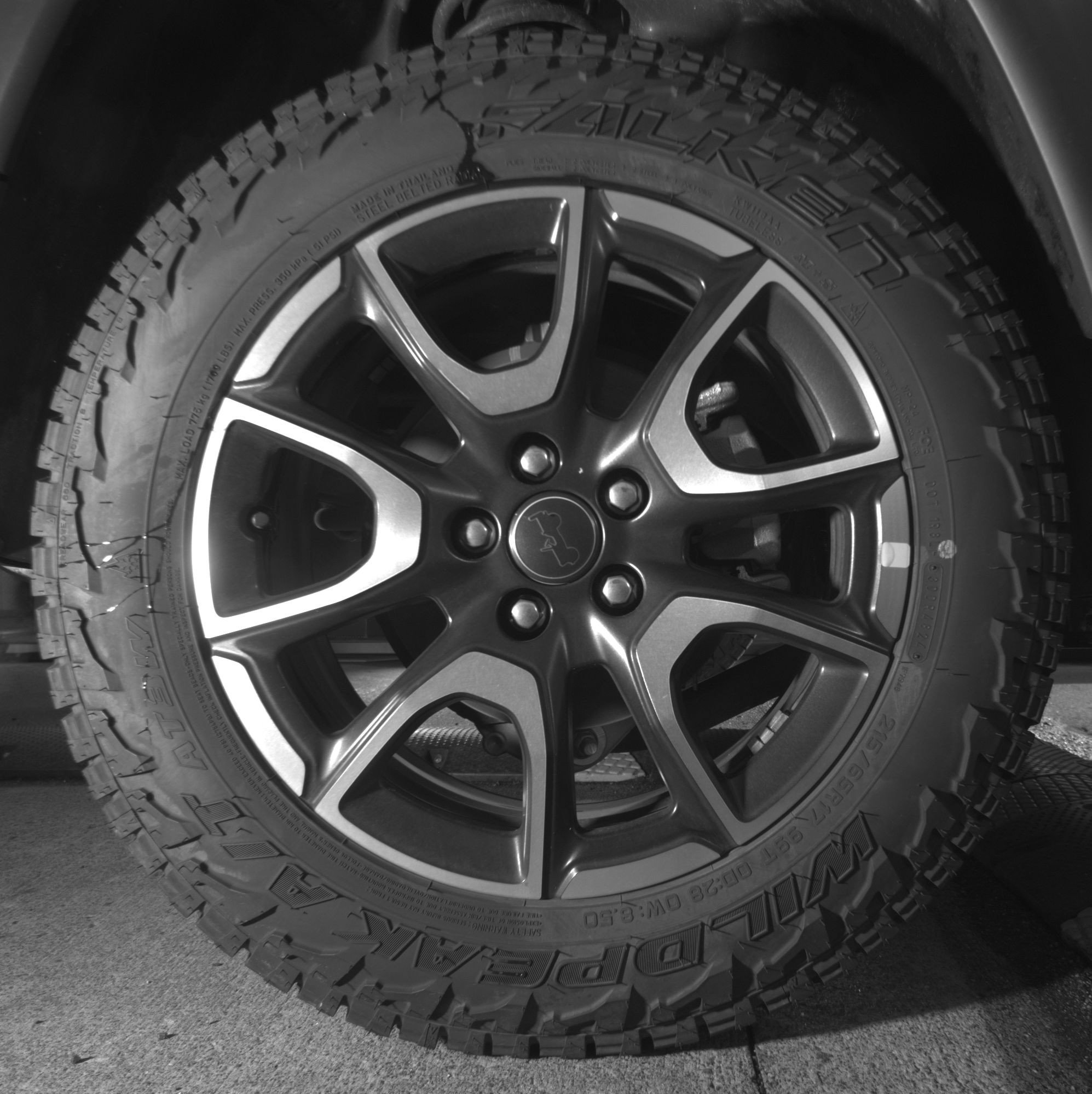 Used 2025 Jeep Compass Trailhawk image 15