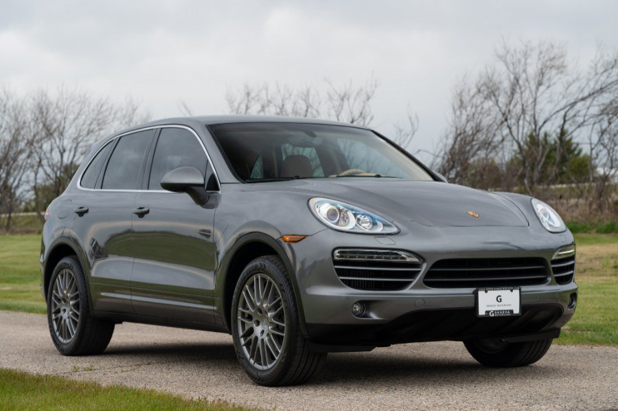 Used 2013 Porsche Cayenne Diesel AWD/4WD image 17