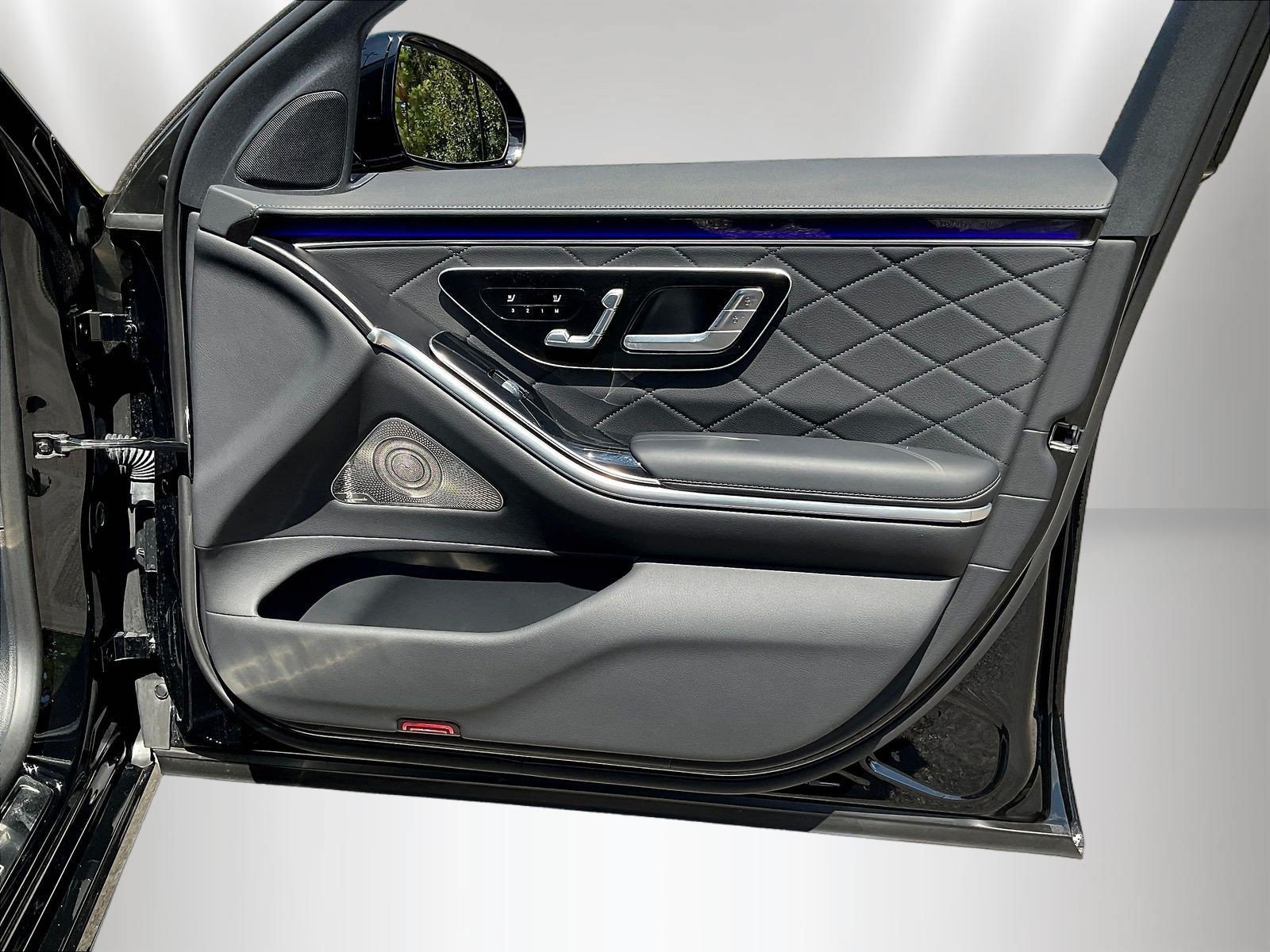 Certified 2025 Mercedes-Benz S 580 4MATIC Sedan image 30