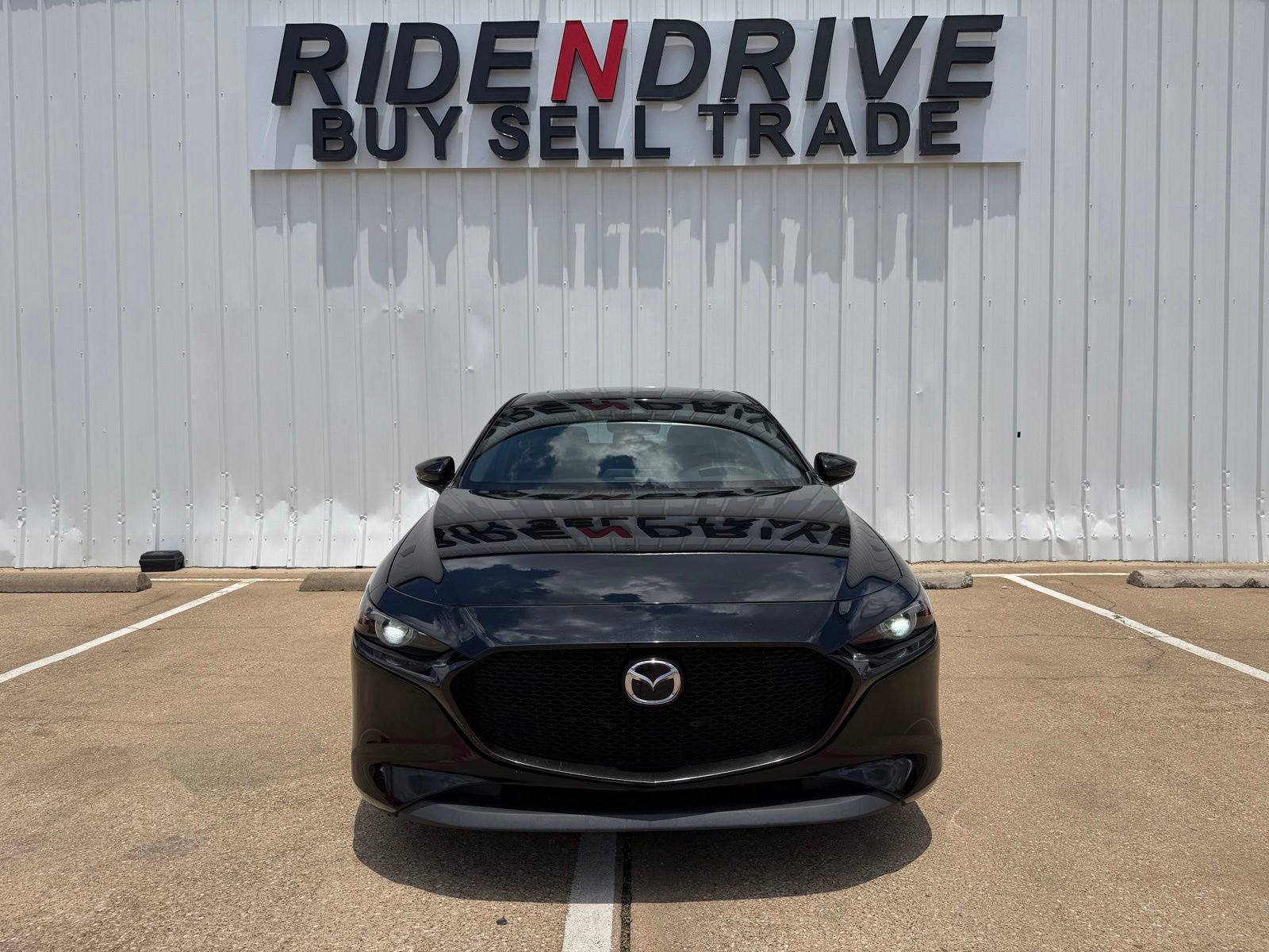 Used 2022 MAZDA MAZDA3 s FWD image 10