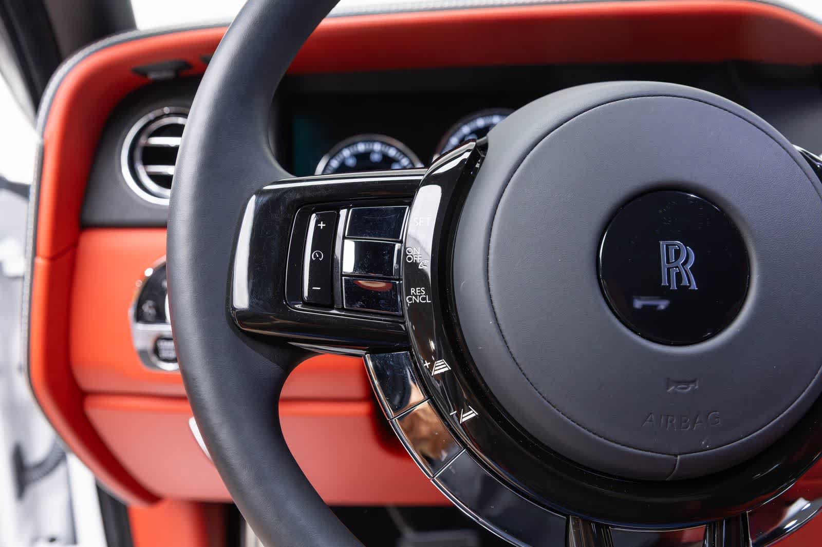 Used 2021 Rolls-Royce Cullinan AWD/4WD image 33