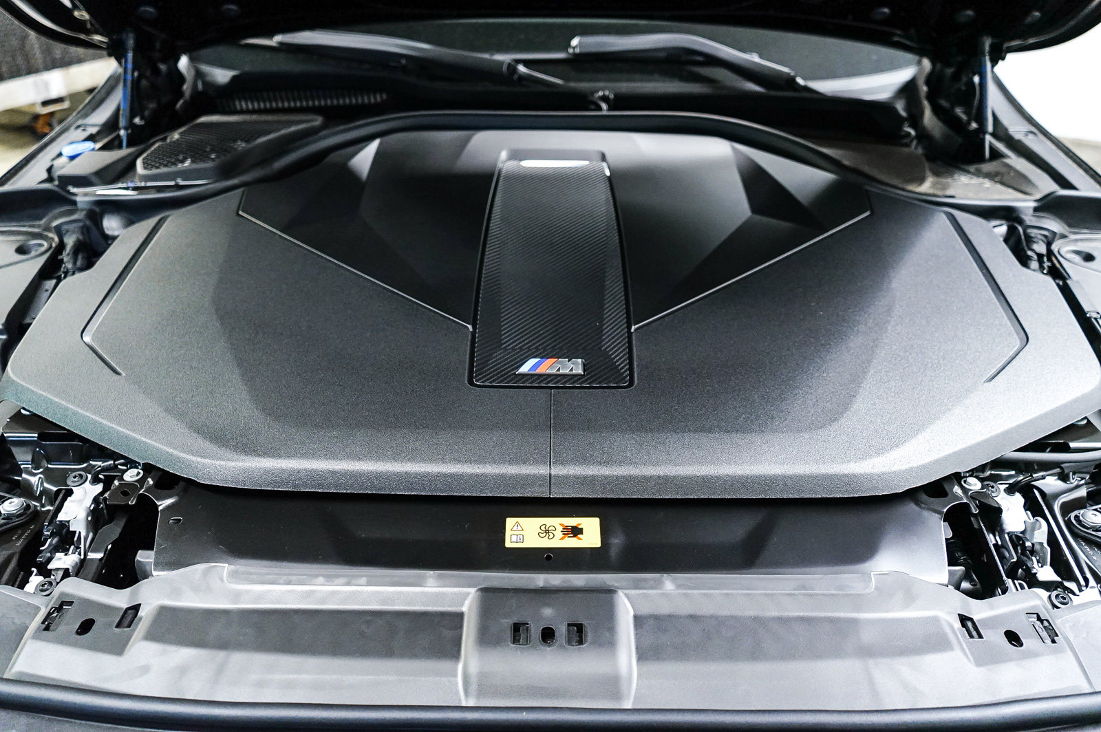 New 2026 BMW i5 M60 AWD/4WD image 28