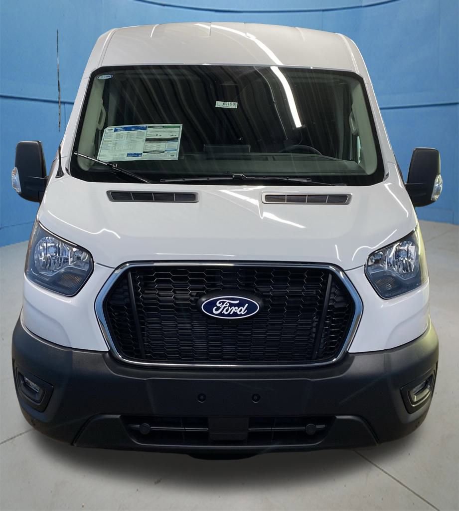 New 2026 Ford Transit 250 148 Medium Roof w/ Load Area Protection Package image 4
