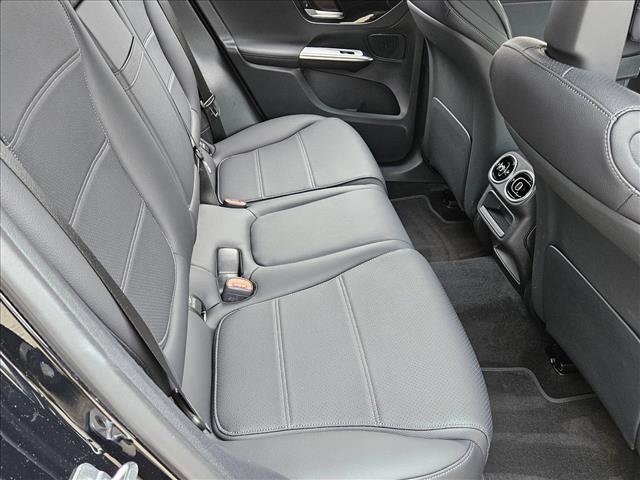 Certified 2026 Mercedes-Benz GLC 300 4MATIC image 19