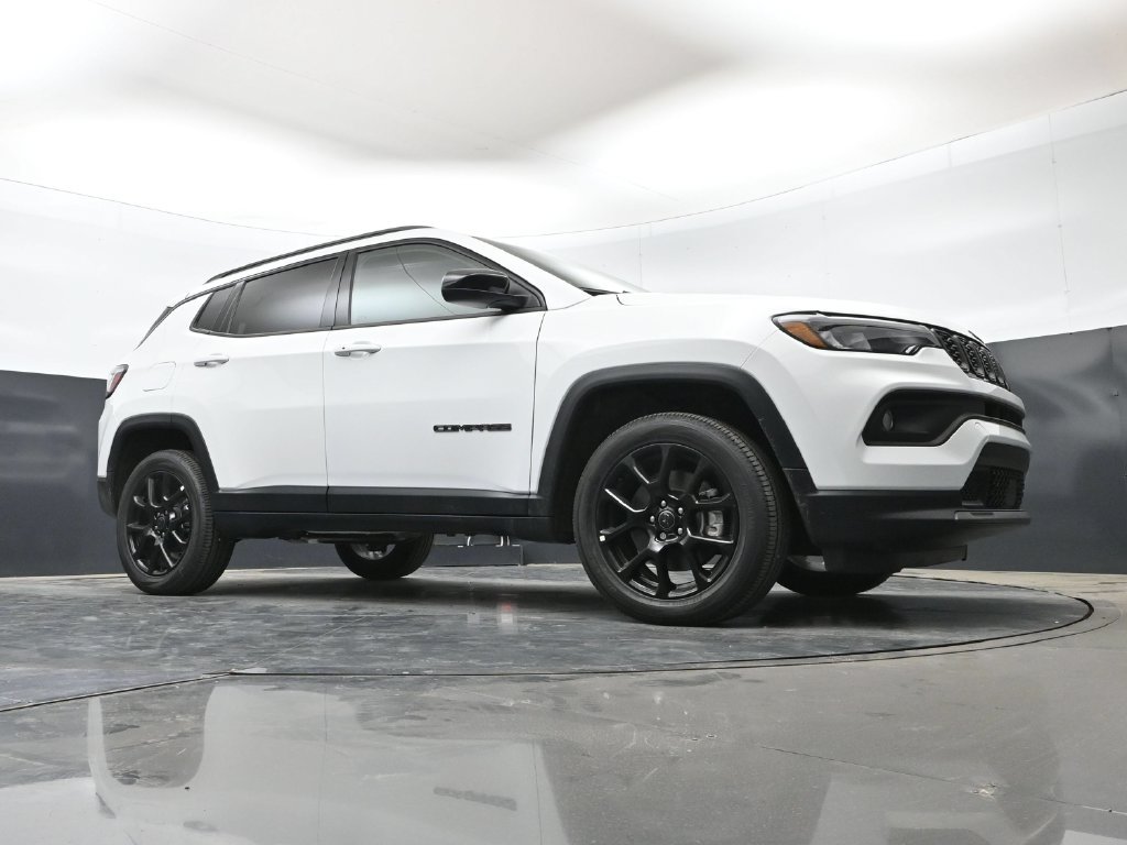 New 2026 Jeep Compass Latitude AWD/4WD image 41