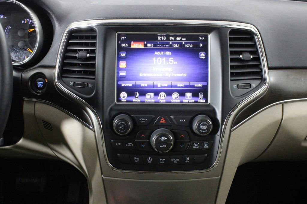 Used 2017 Jeep Grand Cherokee Limited w/ Trailer Tow Group IV image 32