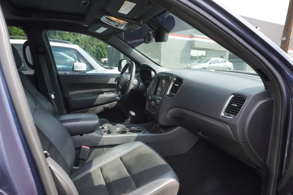 Used 2019 Dodge Durango R/T w/ Blacktop Package AWD/4WD image 9