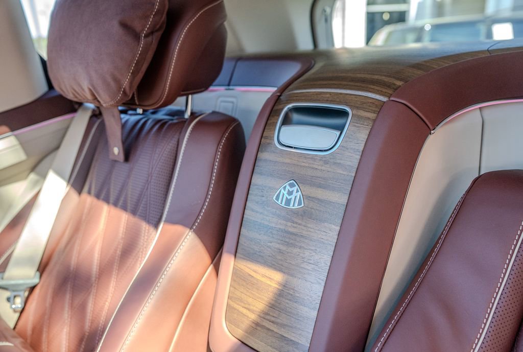 Used 2026 Mercedes-Benz Maybach GLS 600 4MATIC image 24