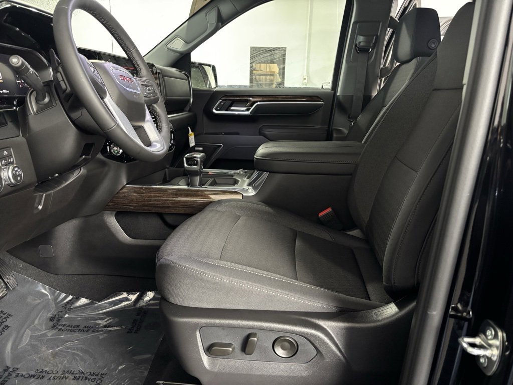 New 2026 GMC Sierra 1500 Elevation image 26