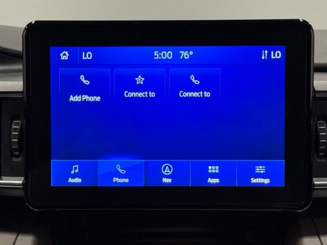 Used 2023 Ford Explorer XLT w/ Equipment Group 202A AWD/4WD image 23