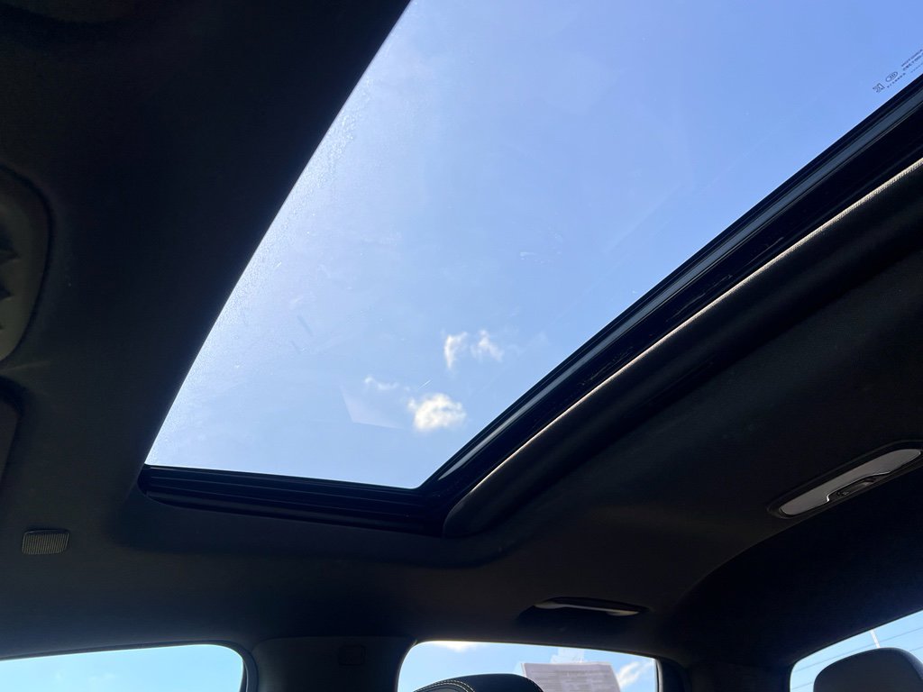 Used 2024 Chevrolet Colorado ZR2 w/ ZR2 Convenience Package III image 26