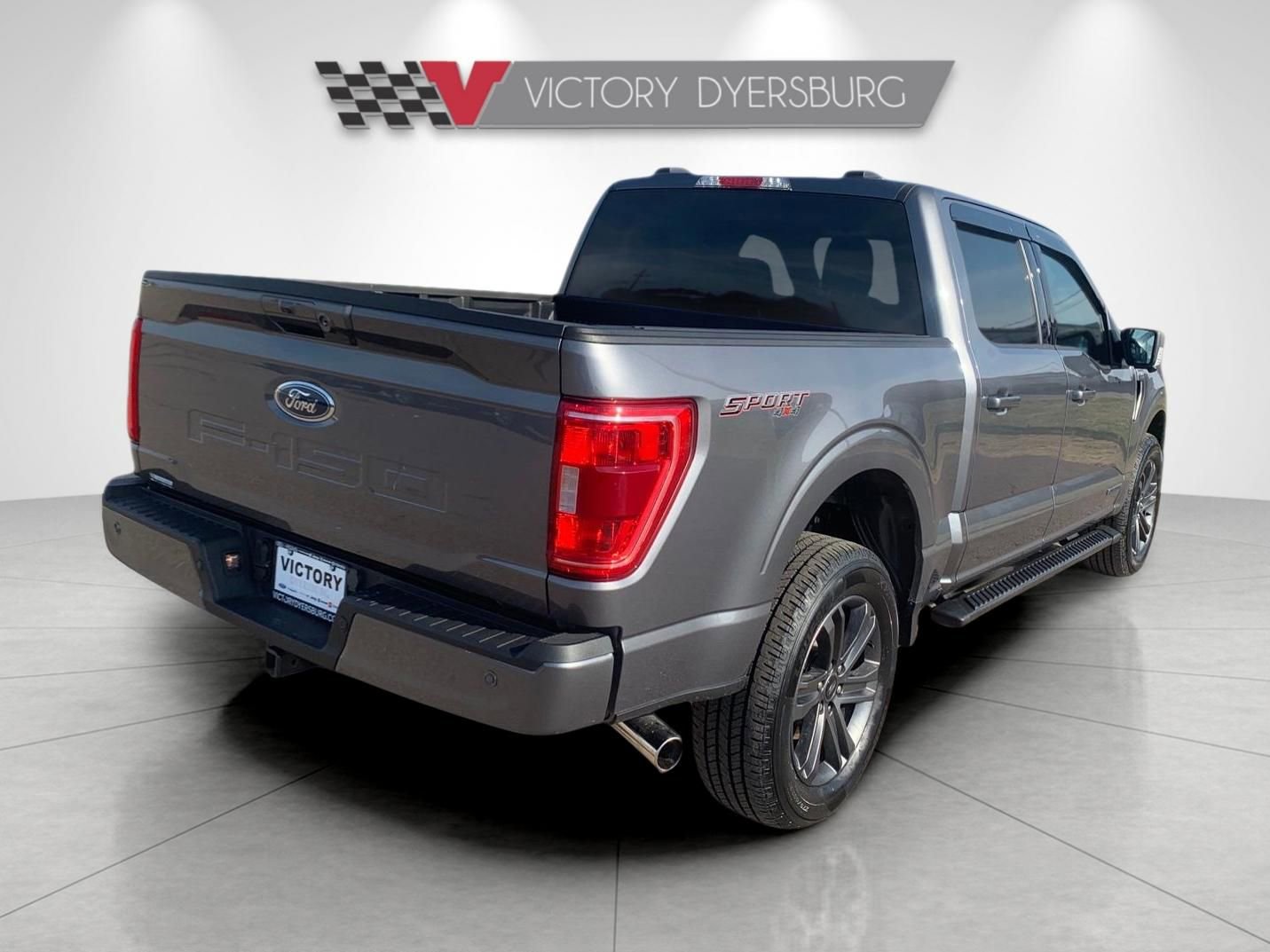 Used 2023 Ford F150 XLT w/ Equipment Group 302A High image 8