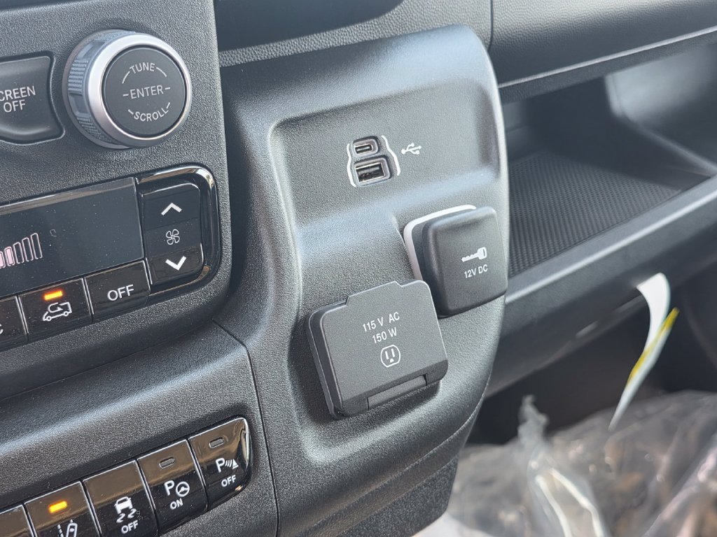 New 2026 RAM ProMaster 2500 w/ Advanced Safety Group FWD image 19
