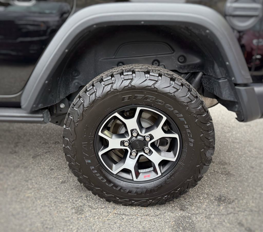 Used 2022 Jeep Wrangler Unlimited Rubicon w/ Steel Bumper Group image 8