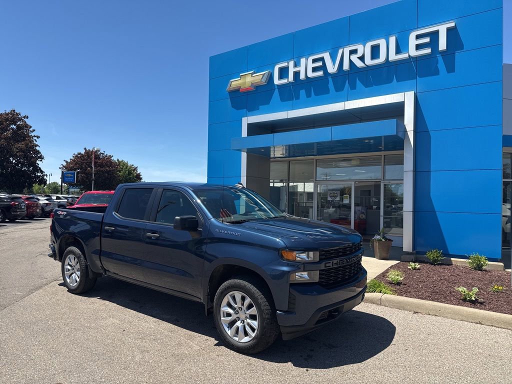 Used 2021 Chevrolet Silverado 1500 Custom AWD/4WD image 1