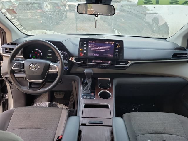 Used 2021 Toyota Sienna LE FWD image 8