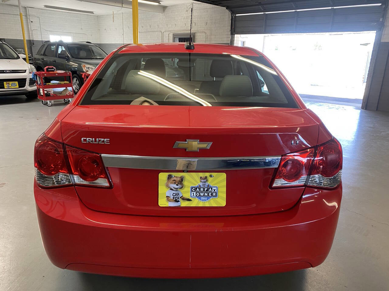 Used 2016 Chevrolet Cruze LT w/ Technology Package image 5