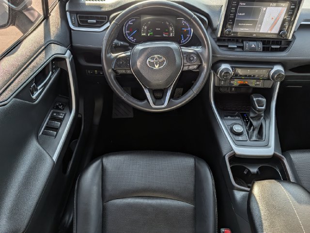 Used 2020 Toyota RAV4 Limited w/ Limited Grade Weather Package AWD/4WD image 11