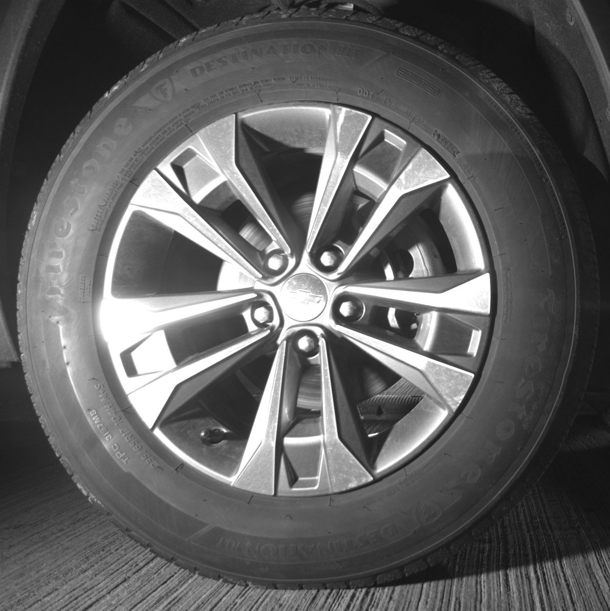 Used 2025 Chevrolet Equinox LT FWD image 13