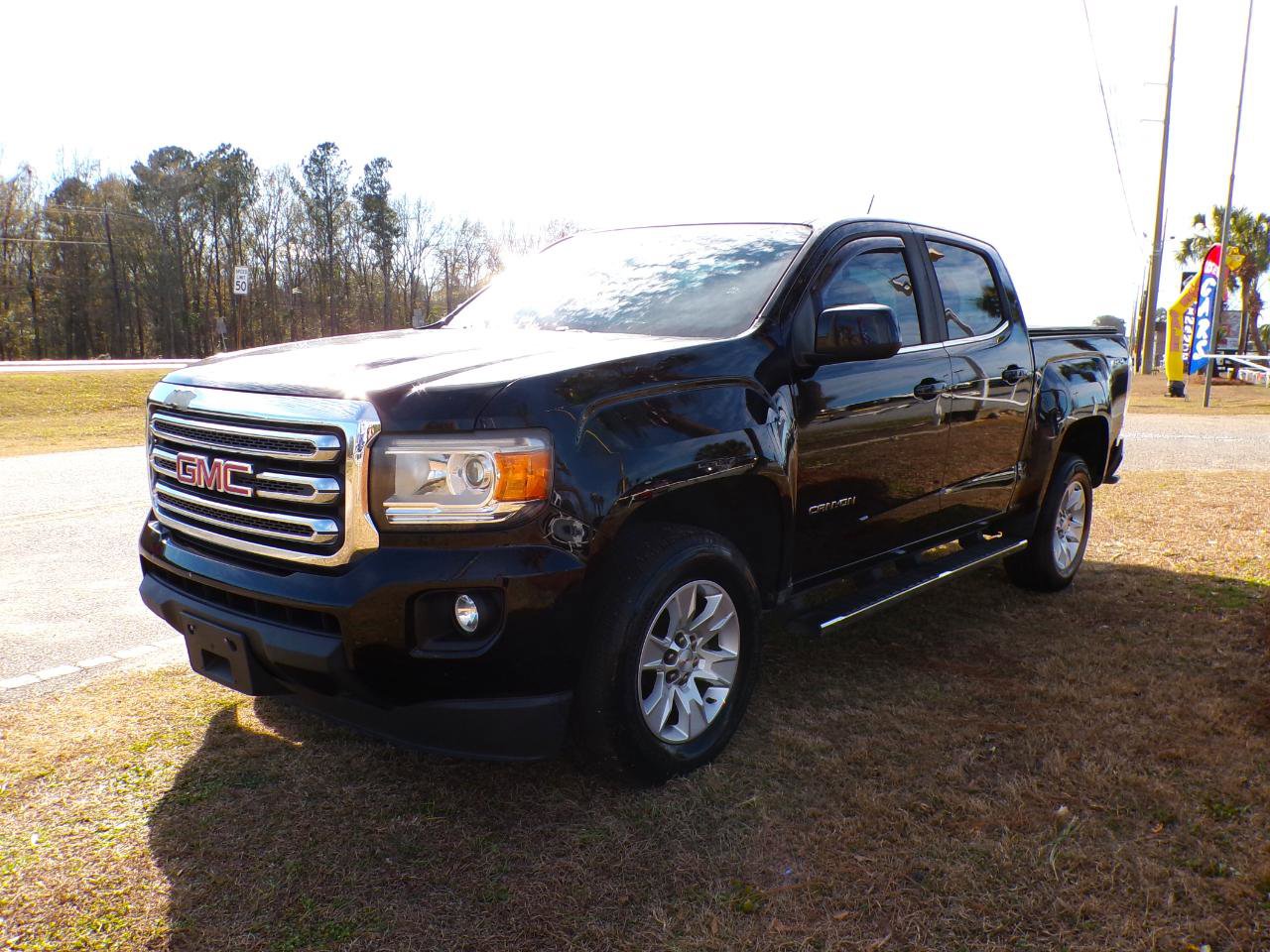 Used 2016 GMC Canyon SLE w/ SLE Convenience Package image 4