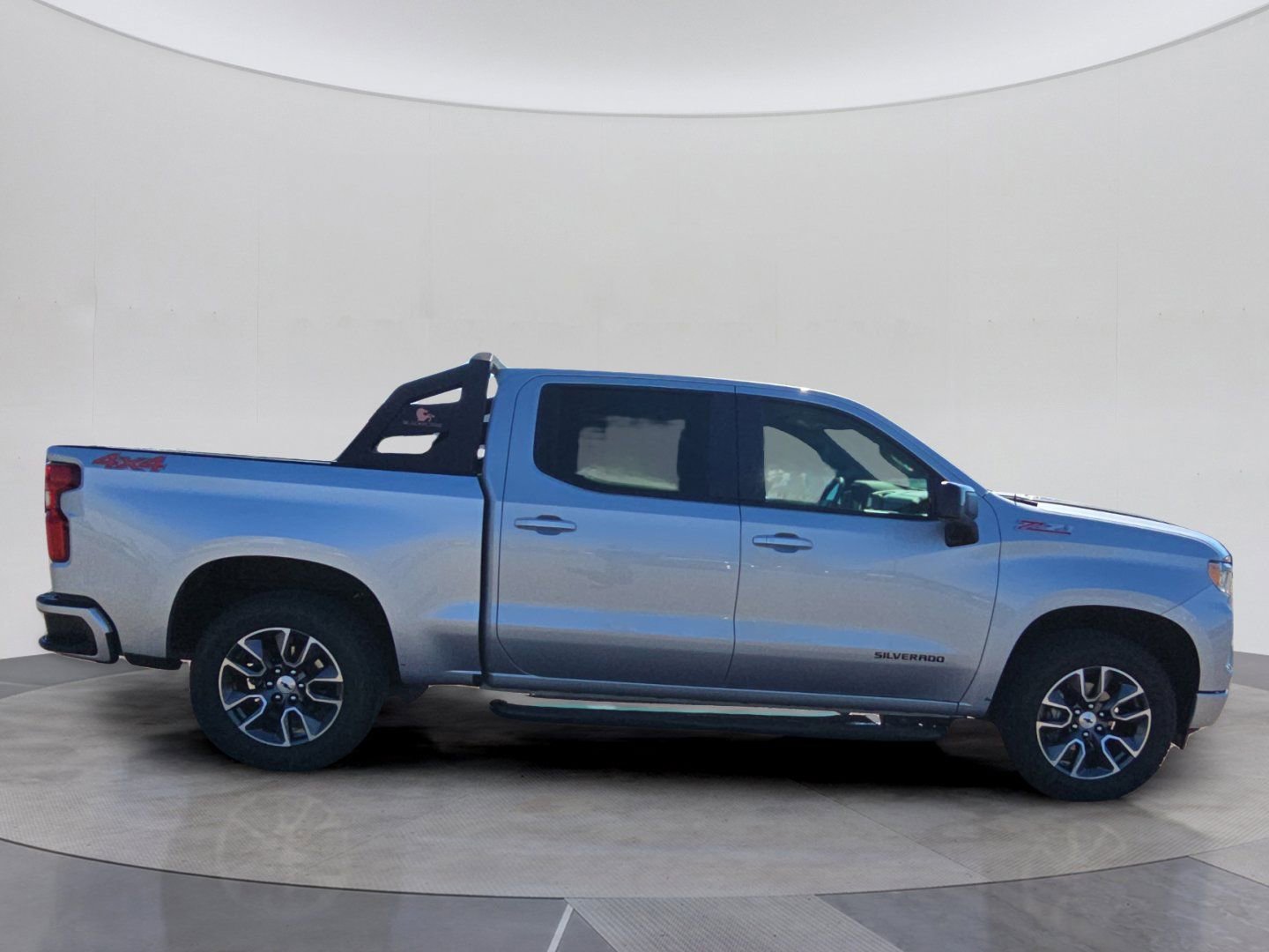 Used 2022 Chevrolet Silverado 1500 RST w/ Convenience Package II image 7