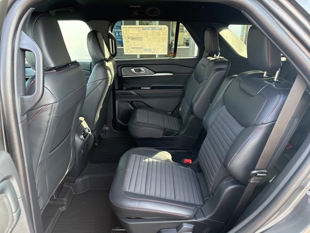 New 2026 Ford Explorer ST-Line image 28