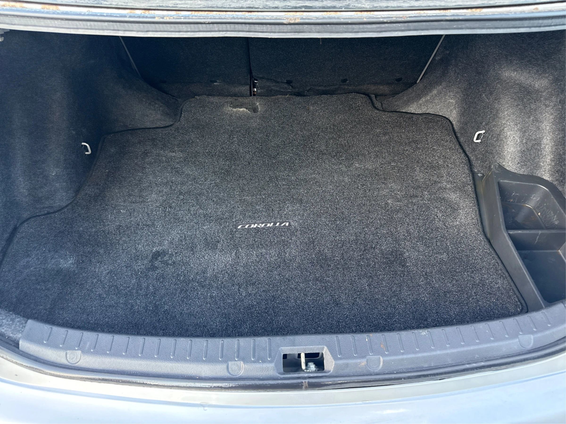 Used 2010 Toyota Corolla S image 16