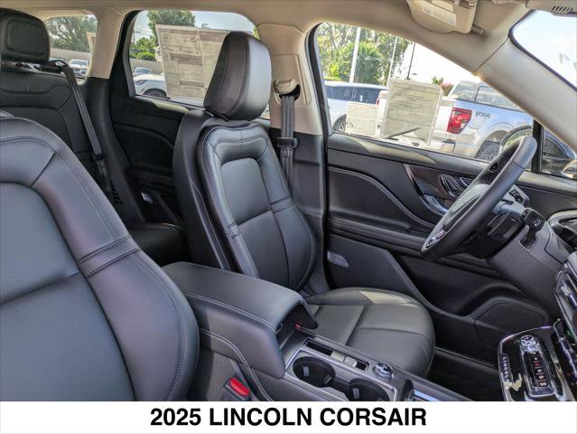New 2025 Lincoln Corsair FWD w/ Equipment Group 101A image 14