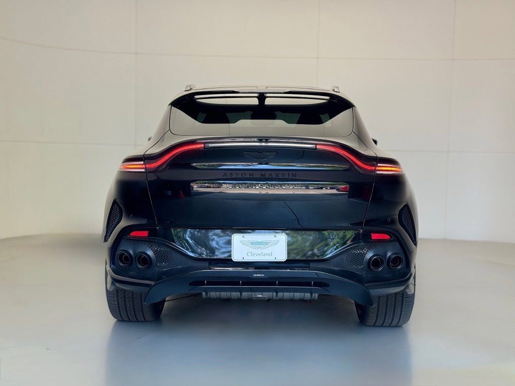 New 2025 Aston Martin DBX 707 image 4