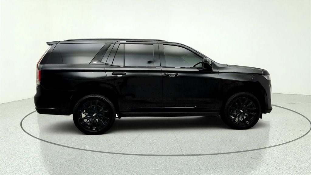Used 2024 Cadillac Escalade Sport Platinum w/ LPO, ONYX Package AWD/4WD image 4