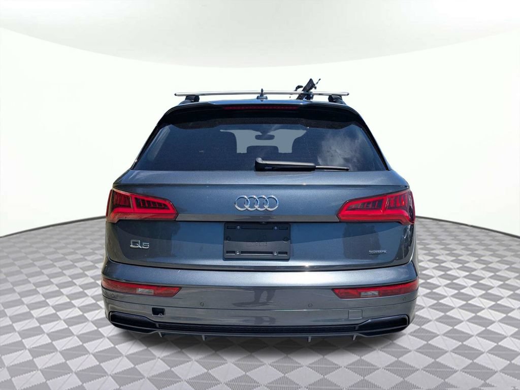 Used 2020 Audi Q5 2.0T Titanium Premium Plus AWD/4WD image 4