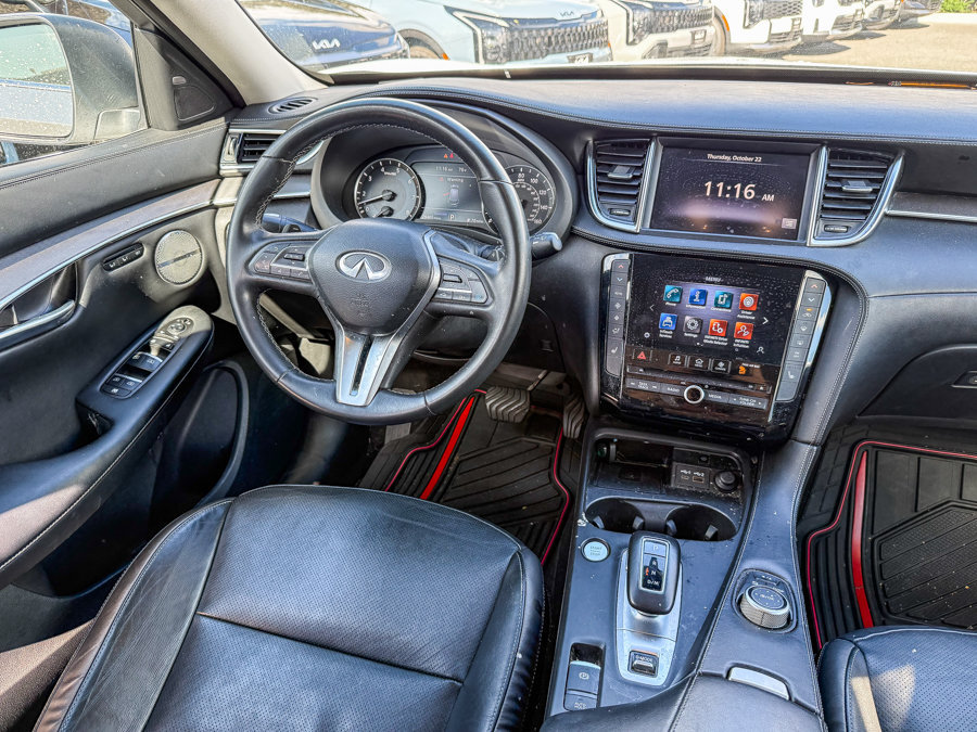 Used 2023 INFINITI QX50 Luxe FWD image 11