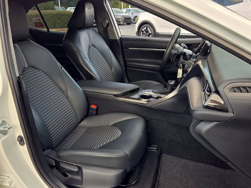 Certified 2024 Toyota Camry SE FWD image 15