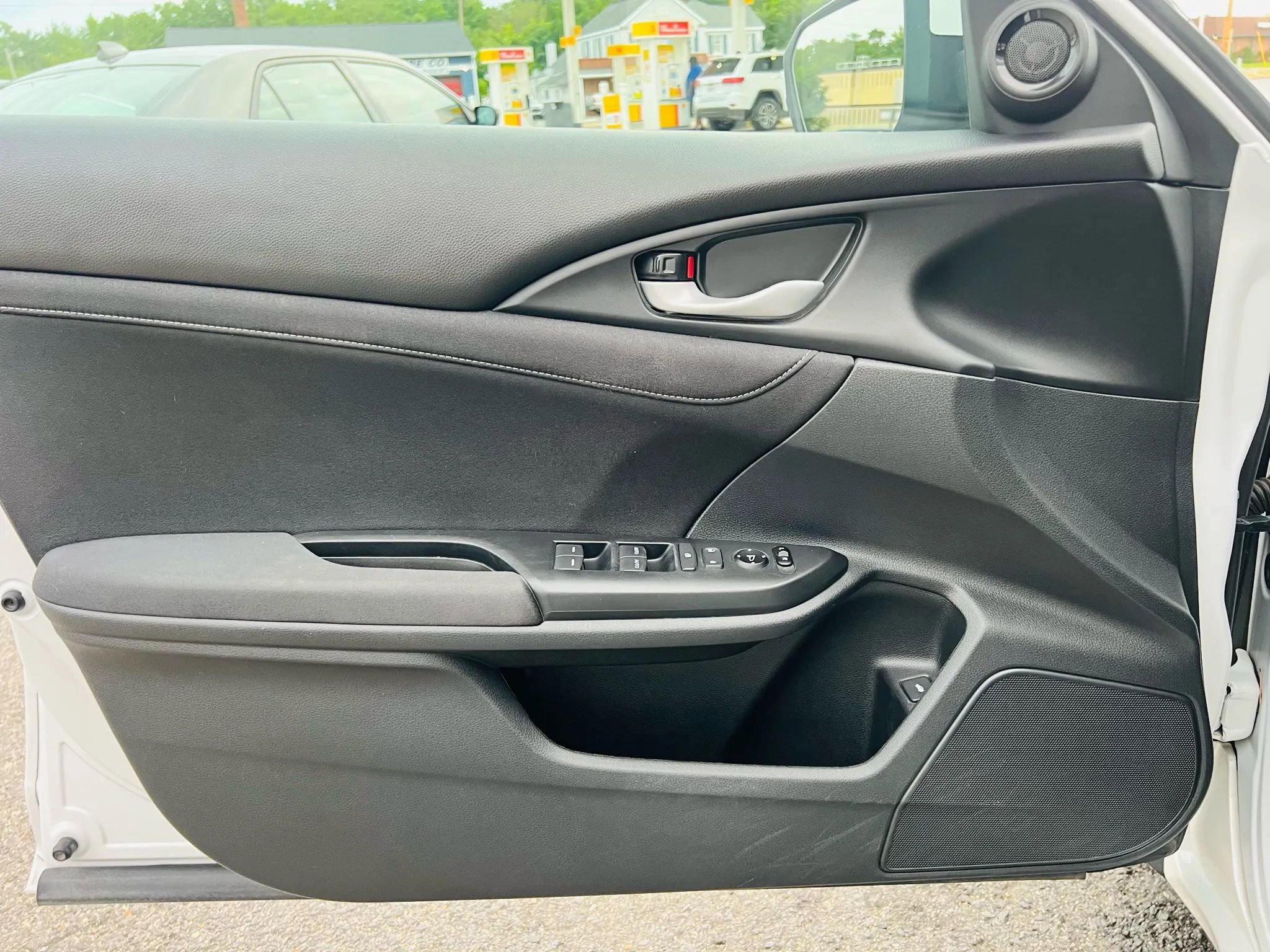 Used 2021 Honda Insight EX image 22