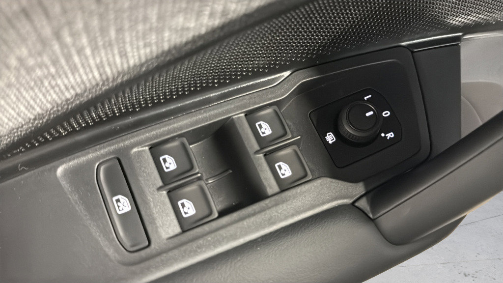 New 2026 Volkswagen Tiguan S AWD/4WD image 15