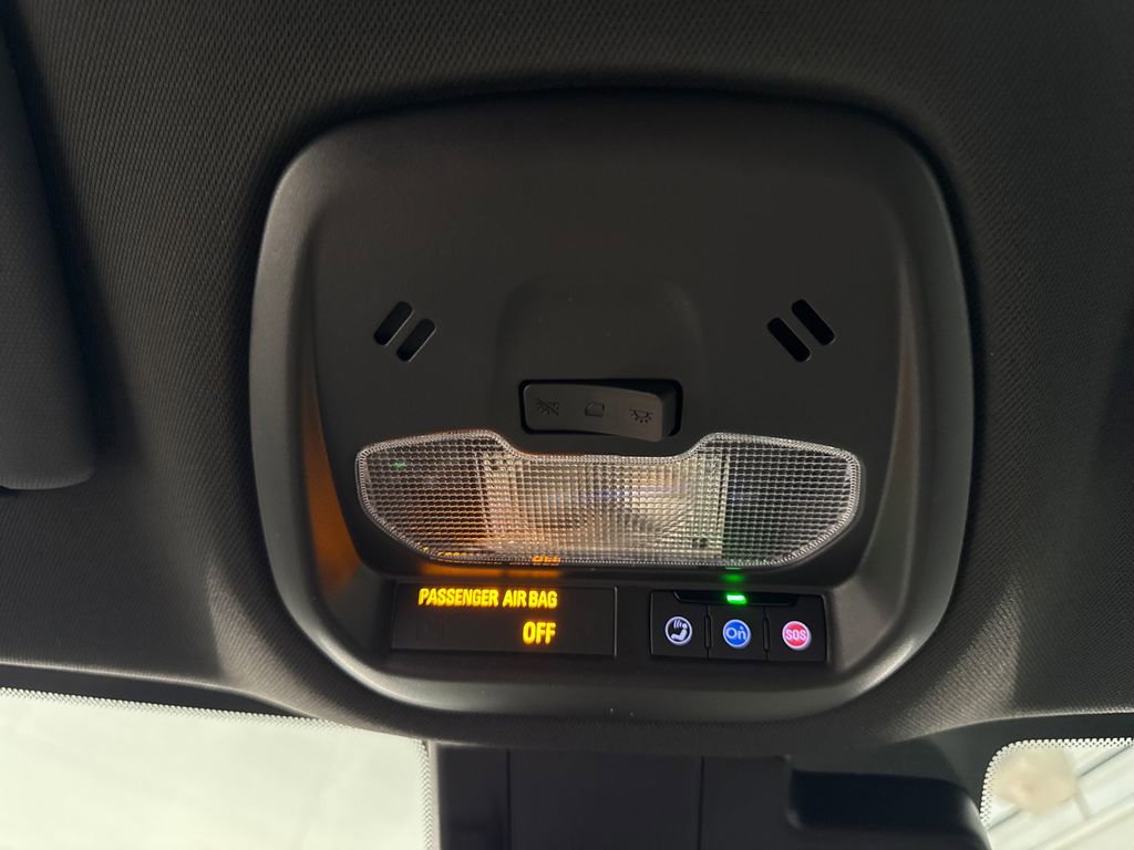 New 2026 Chevrolet Trax RS image 19