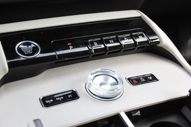 New 2026 Lincoln Navigator Reserve w/ Jet Appearance Package AWD/4WD image 23