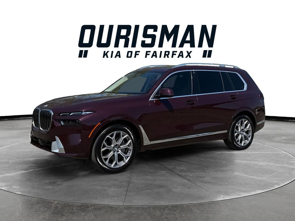 Used 2023 BMW X7 xDrive40i w/ Executive Package image 2