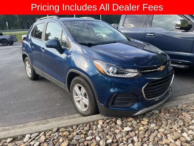 Used 2020 Chevrolet Trax LT w/ LT Convenience Package FWD image 12