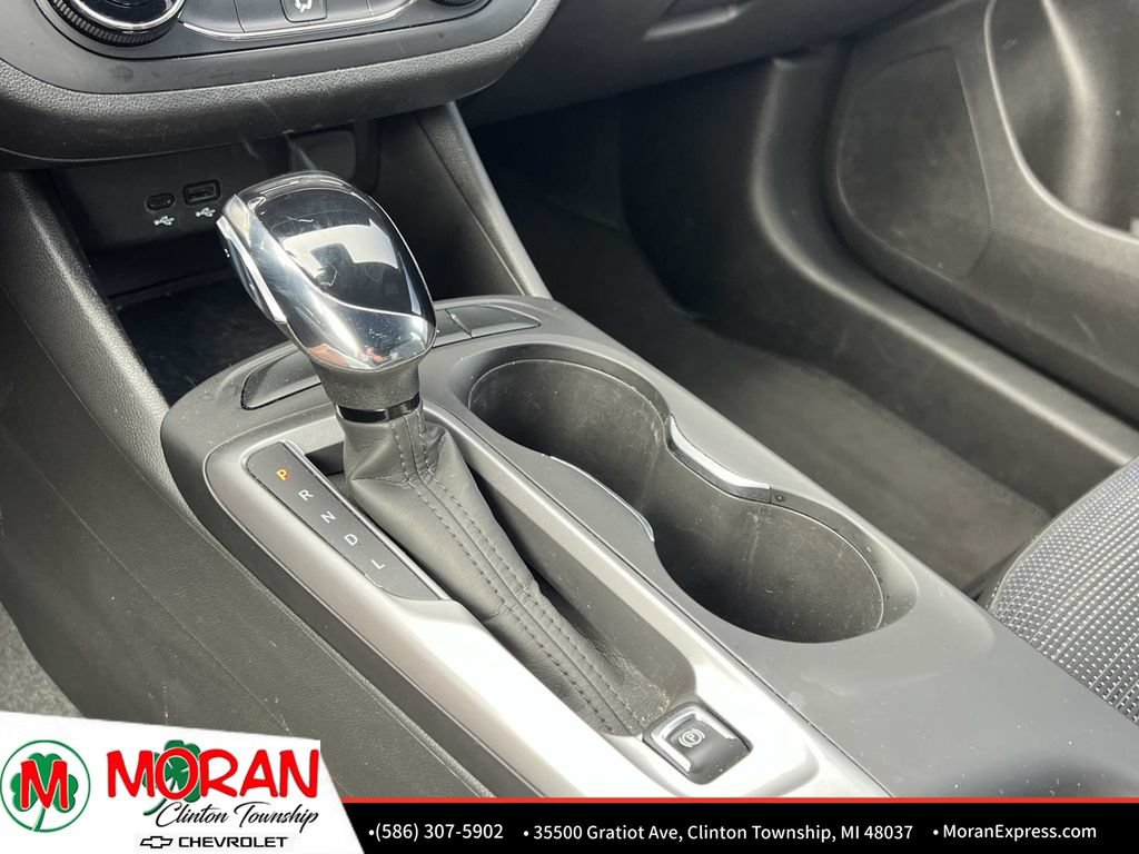 Certified 2023 Chevrolet Traverse LT FWD image 52