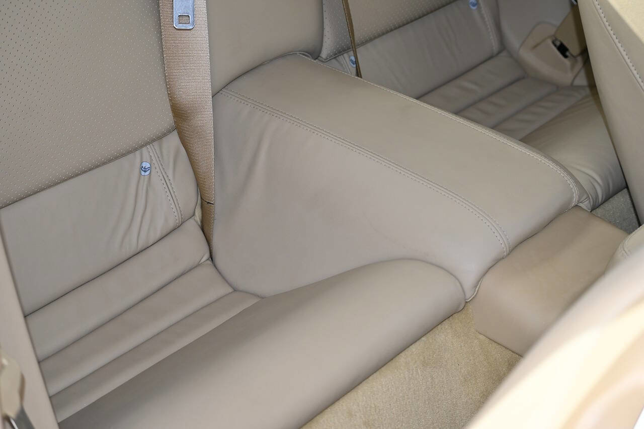 Used 2007 Jaguar XKR R image 26